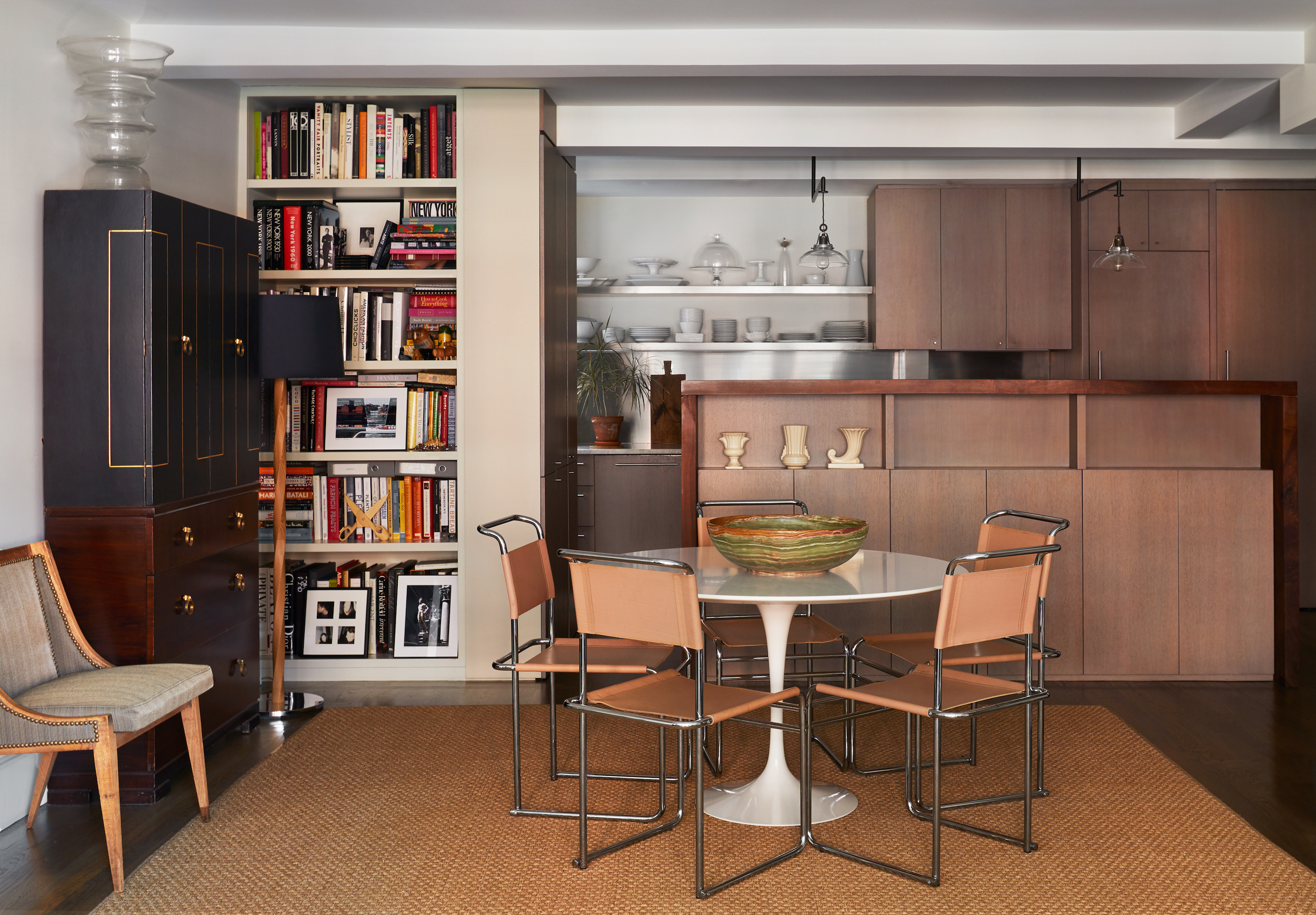 Photo by Gieves Anderson Photography, Design by Peter Som Interiors