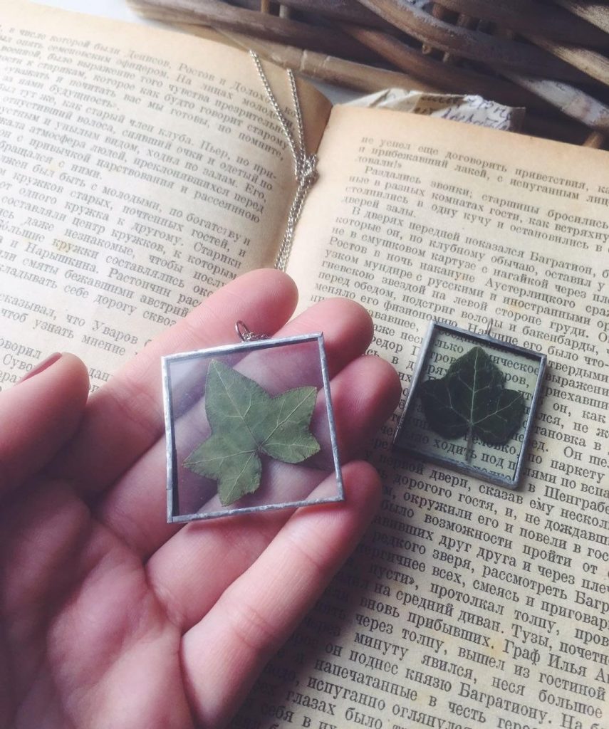 Ivy necklace